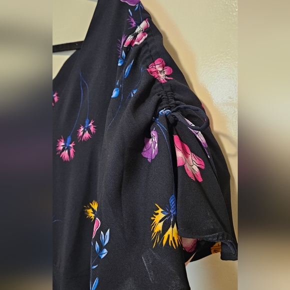 Mango Flower Dress - Picture 3 of 5